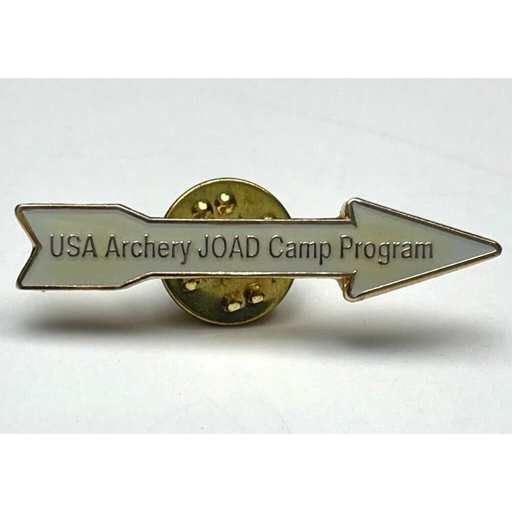 VTG 1.5" Ivory Goldtone NAA JOAD USA Archery Camp Program Club Arrow Pin PINBACK